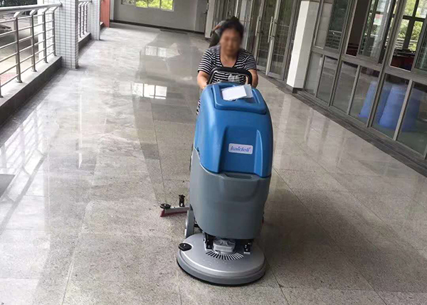 麻豆强奸电影大全走進校園清潔